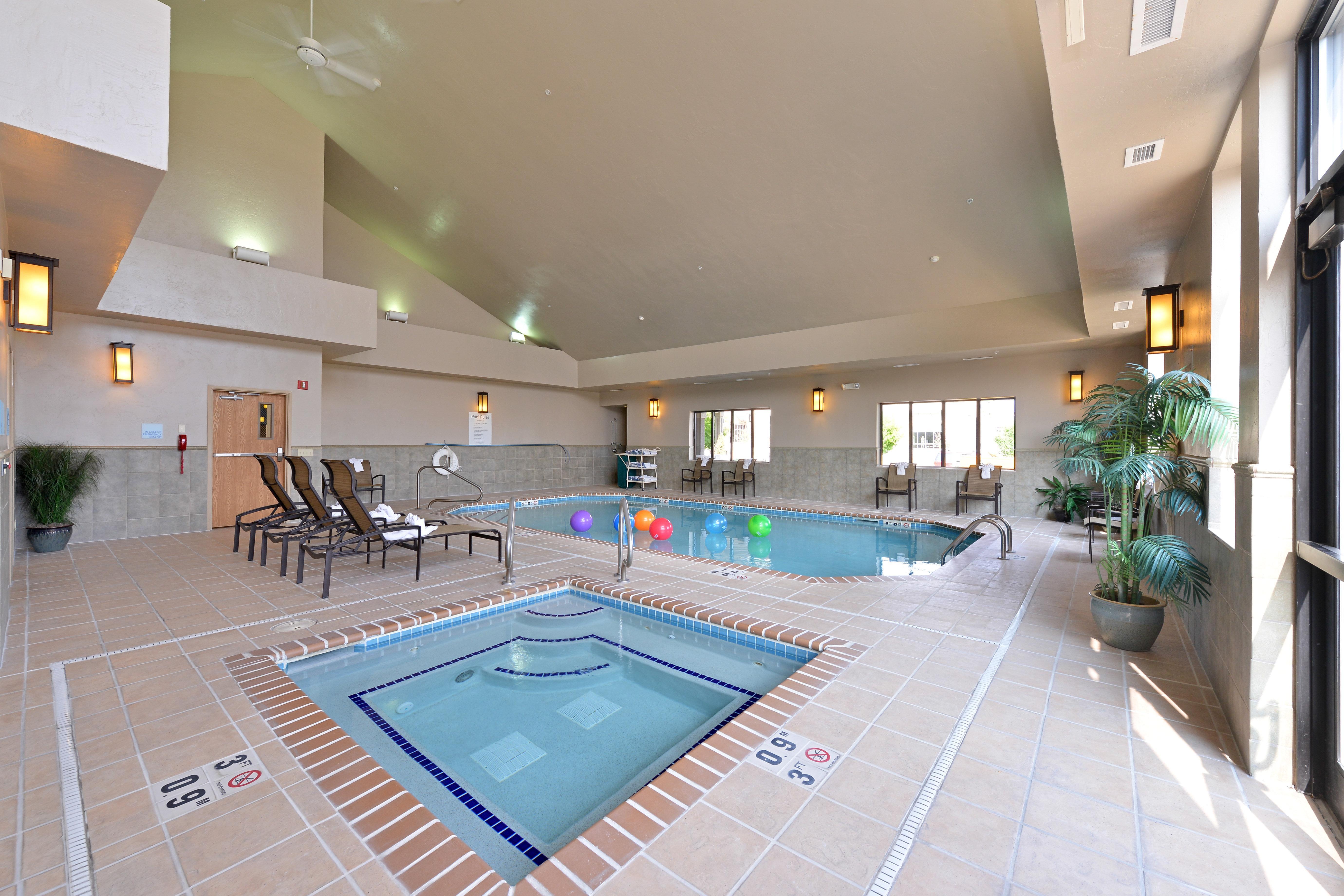 Holiday Inn Express Hotel & Suites Gillette By Ihg Zewnętrze zdjęcie
