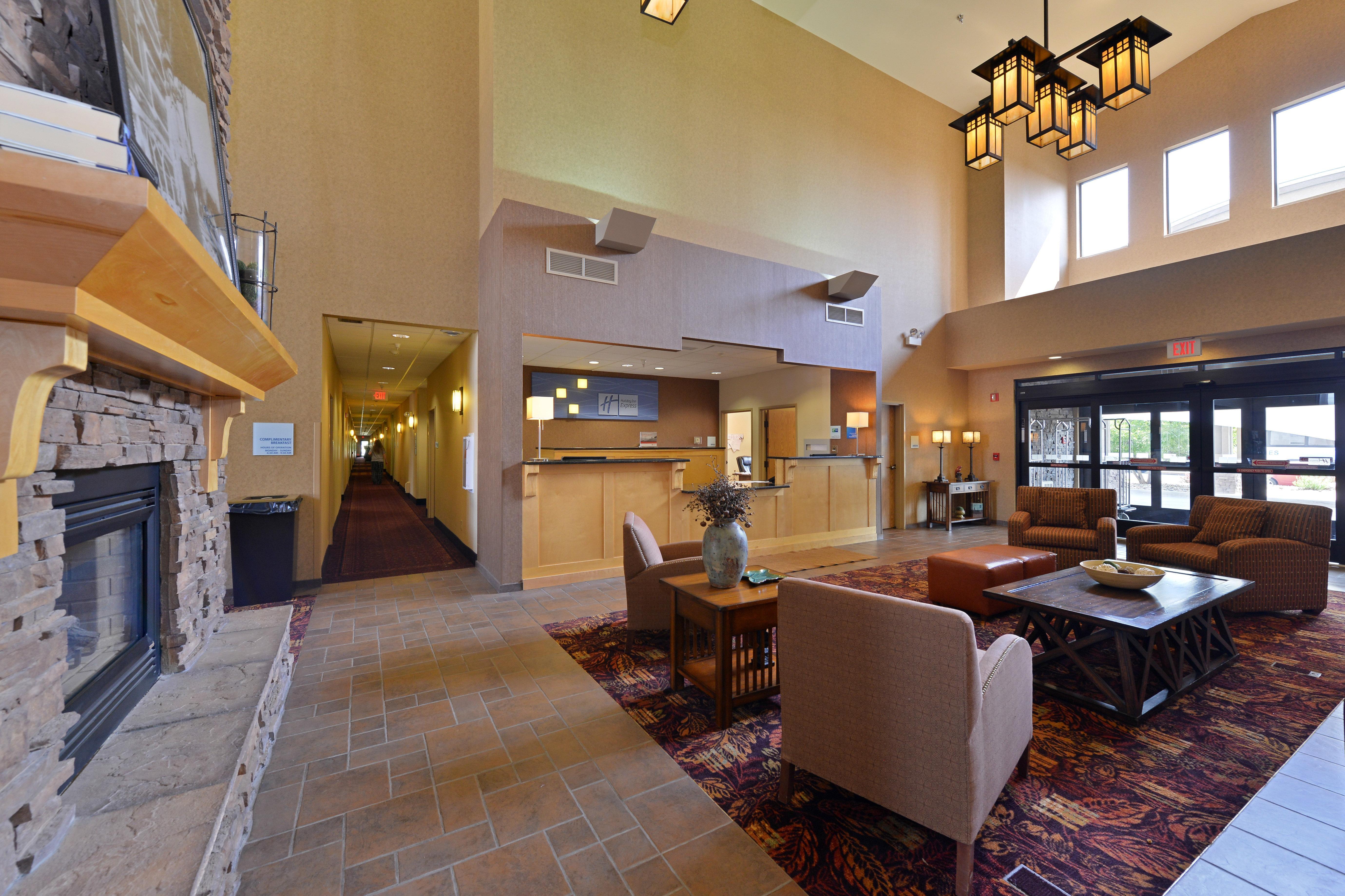 Holiday Inn Express Hotel & Suites Gillette By Ihg Zewnętrze zdjęcie
